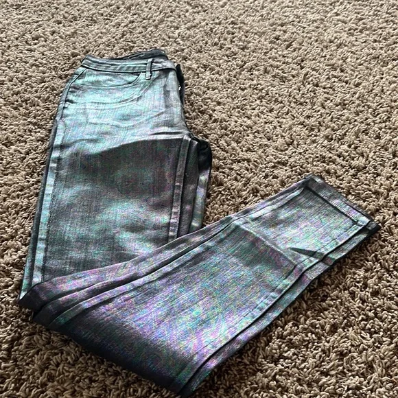 Levi’s halographic Jeggings size 28 - Picture 3 of 8